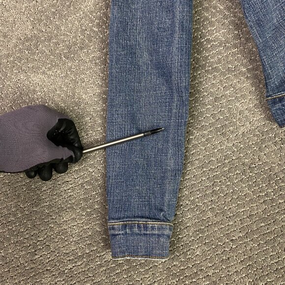 Vintage Levi's Jean Jacket Women's Small Blue Cotton Made in USA Denim Trucker - Picture 6 of 16